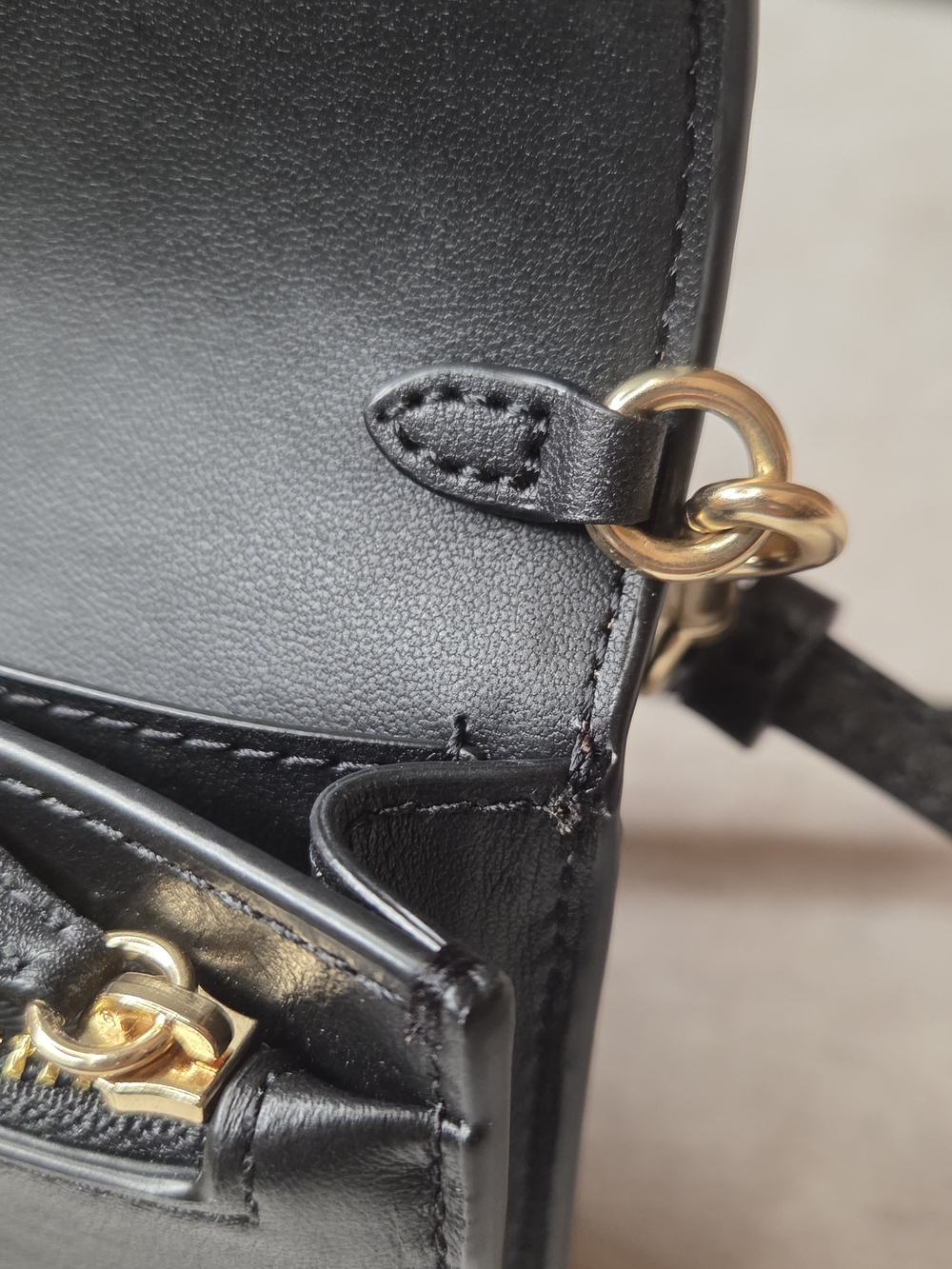 Coach Dark Brown Signature Crossbody Wallet with Black Strap-Strap Is Unbranded - Picture 8 of 13